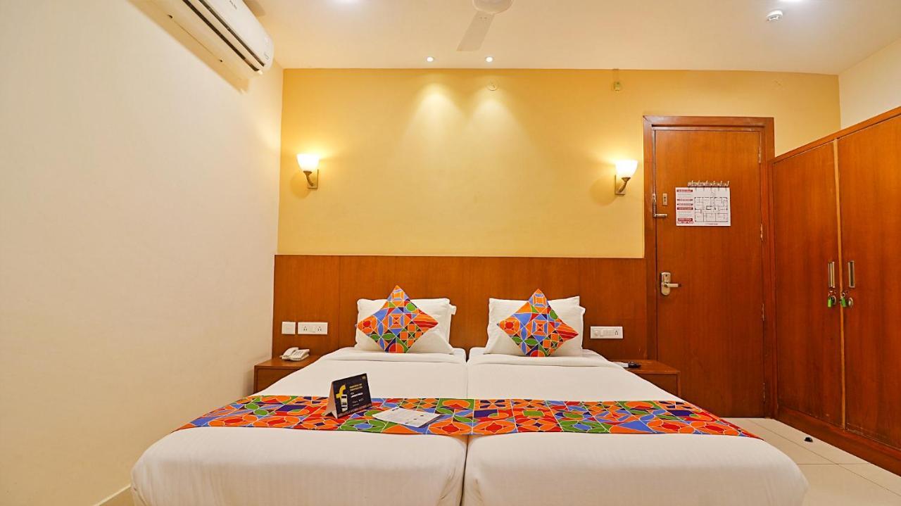 Fabhotel Westside Hi-tech 3*
